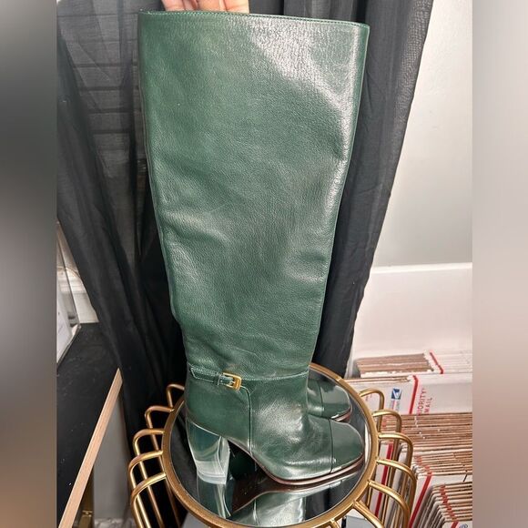 Tory Burch Banana Heel Buckle Boots NEW - Picture 7 of 7